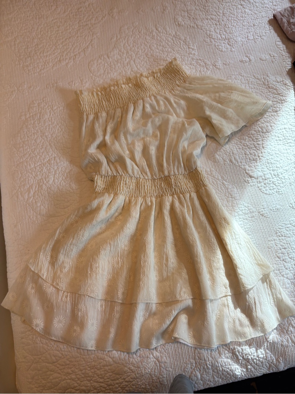Off-Shoulder Tiered Summer Dress in Light Cream